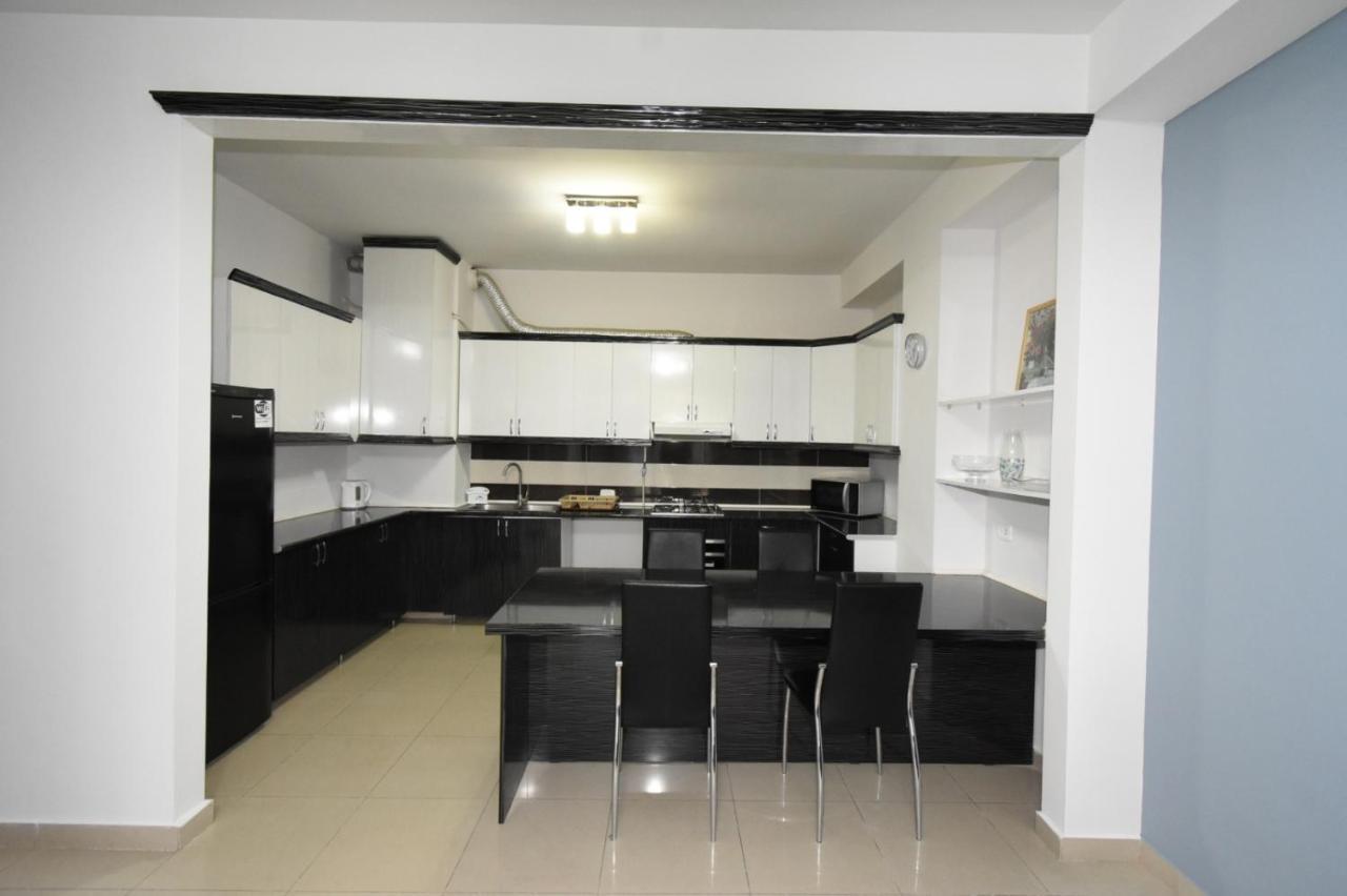 Mini Hotel Yerevan Luaran gambar