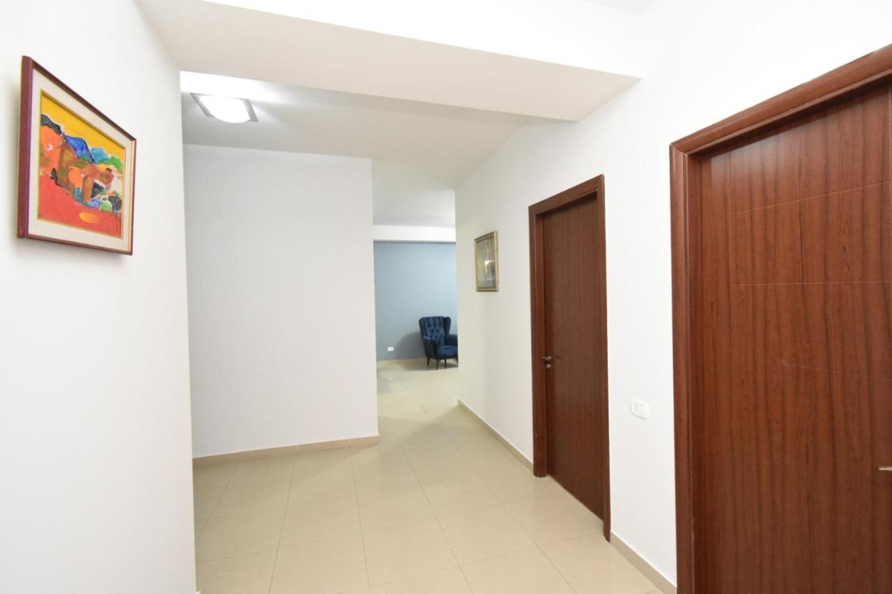 Mini Hotel Yerevan Luaran gambar