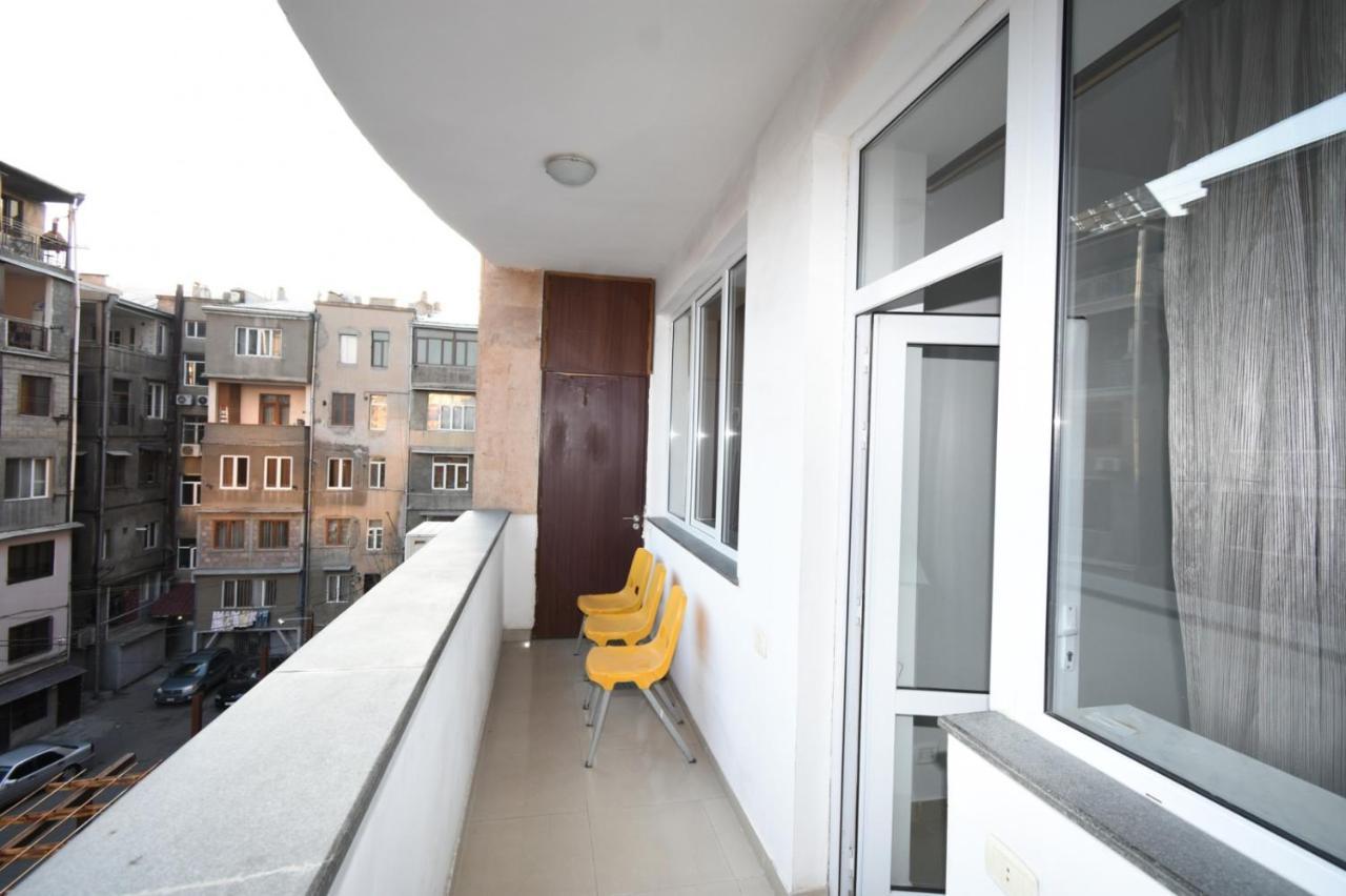 Mini Hotel Yerevan Luaran gambar